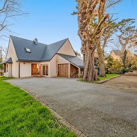 Belle Maison A 800m بيت للعطل